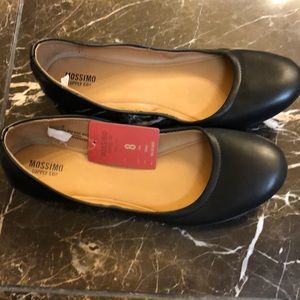 Mossimo Ona Black flats NWT